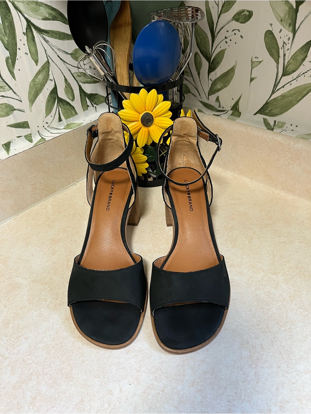 Lucky Brand Black Open-Toe Ankle-Strap Block Heels Size 9M